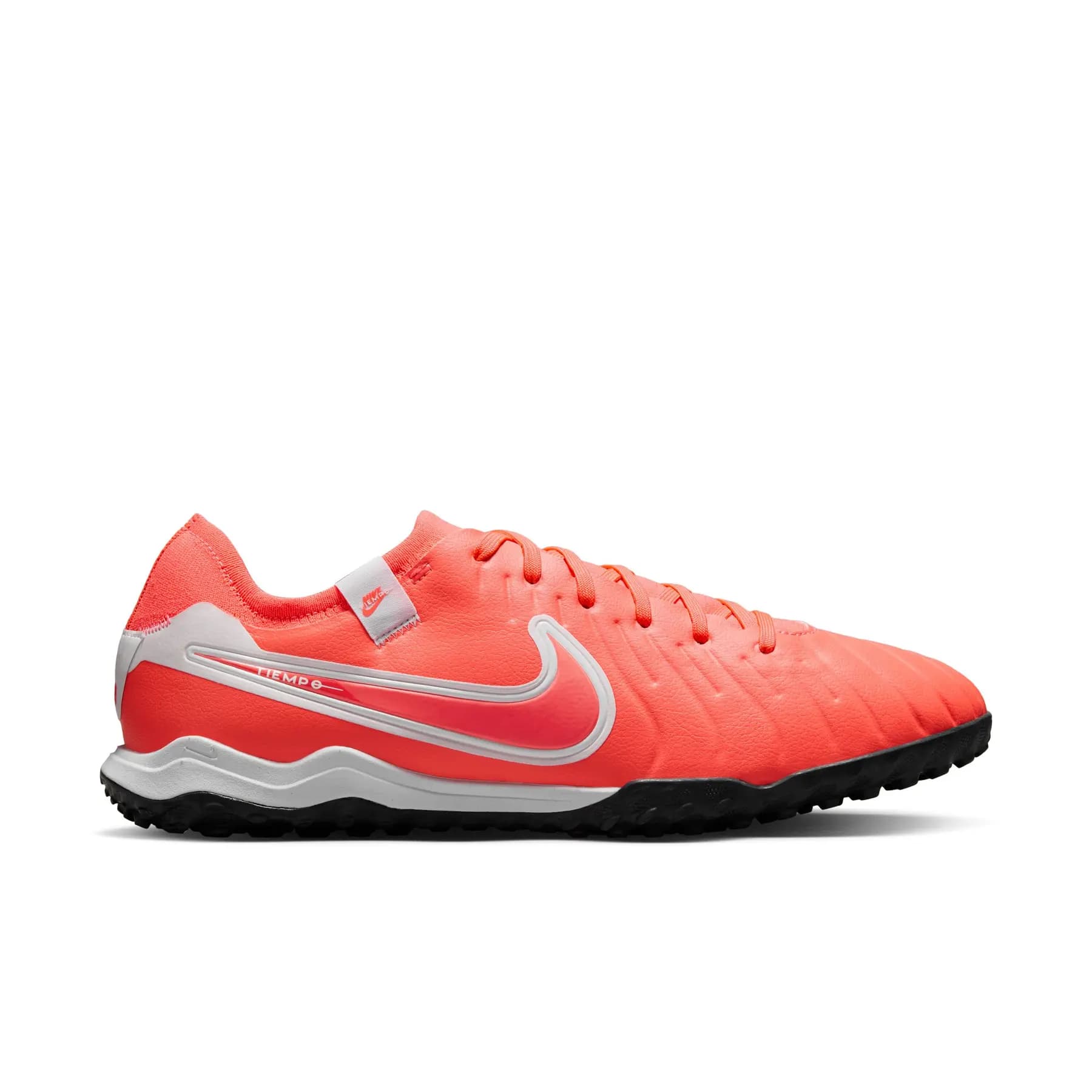 nike legend 10