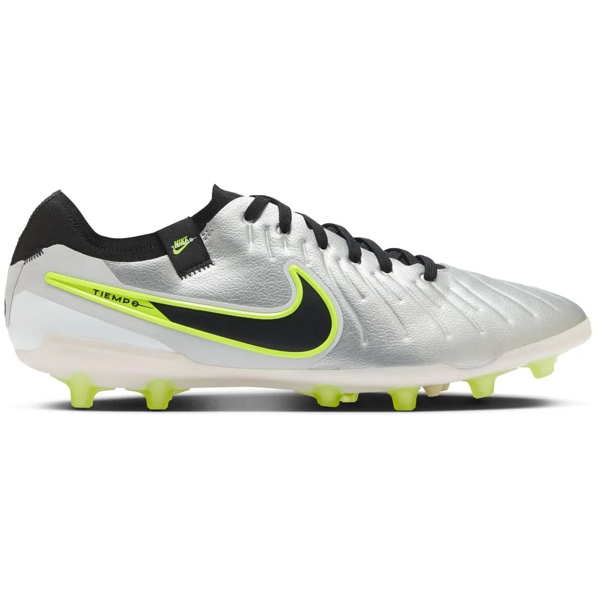 nike Tiempo