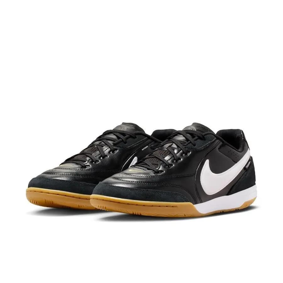 nike Tiempo