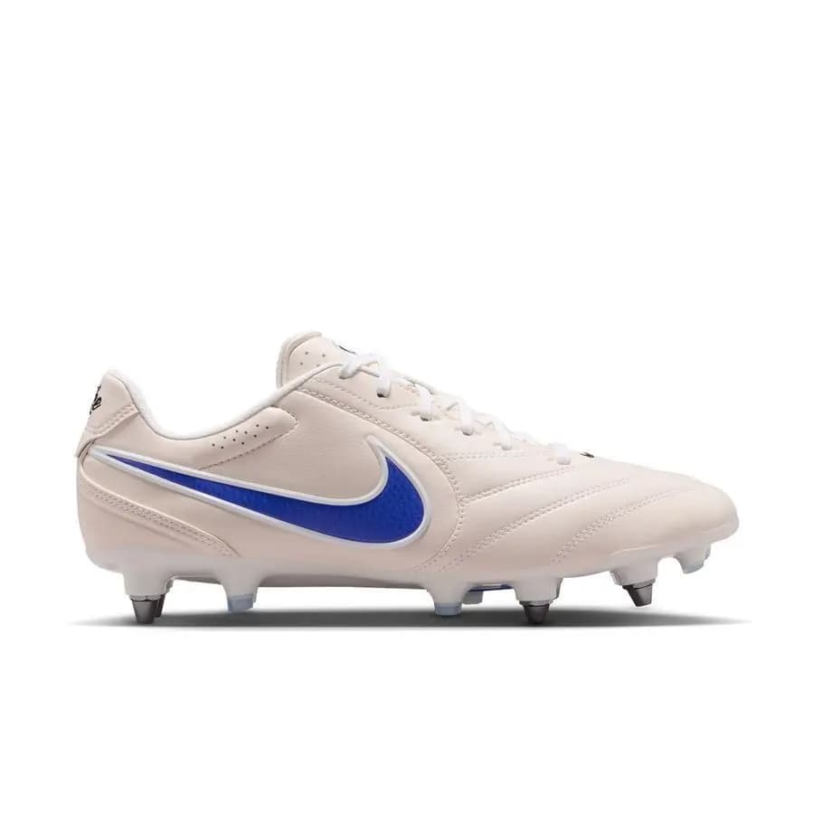 nike Tiempo