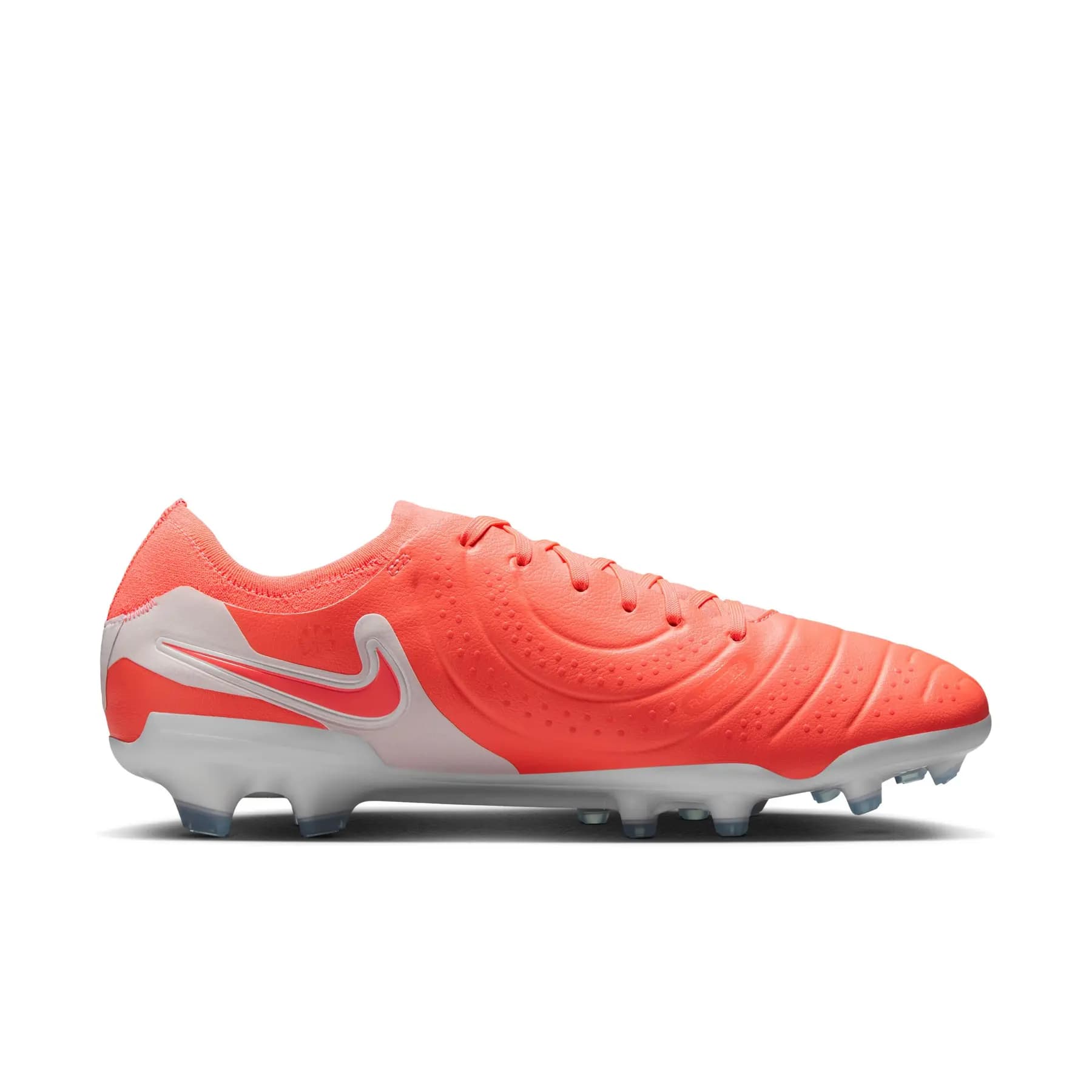 nike legend 10