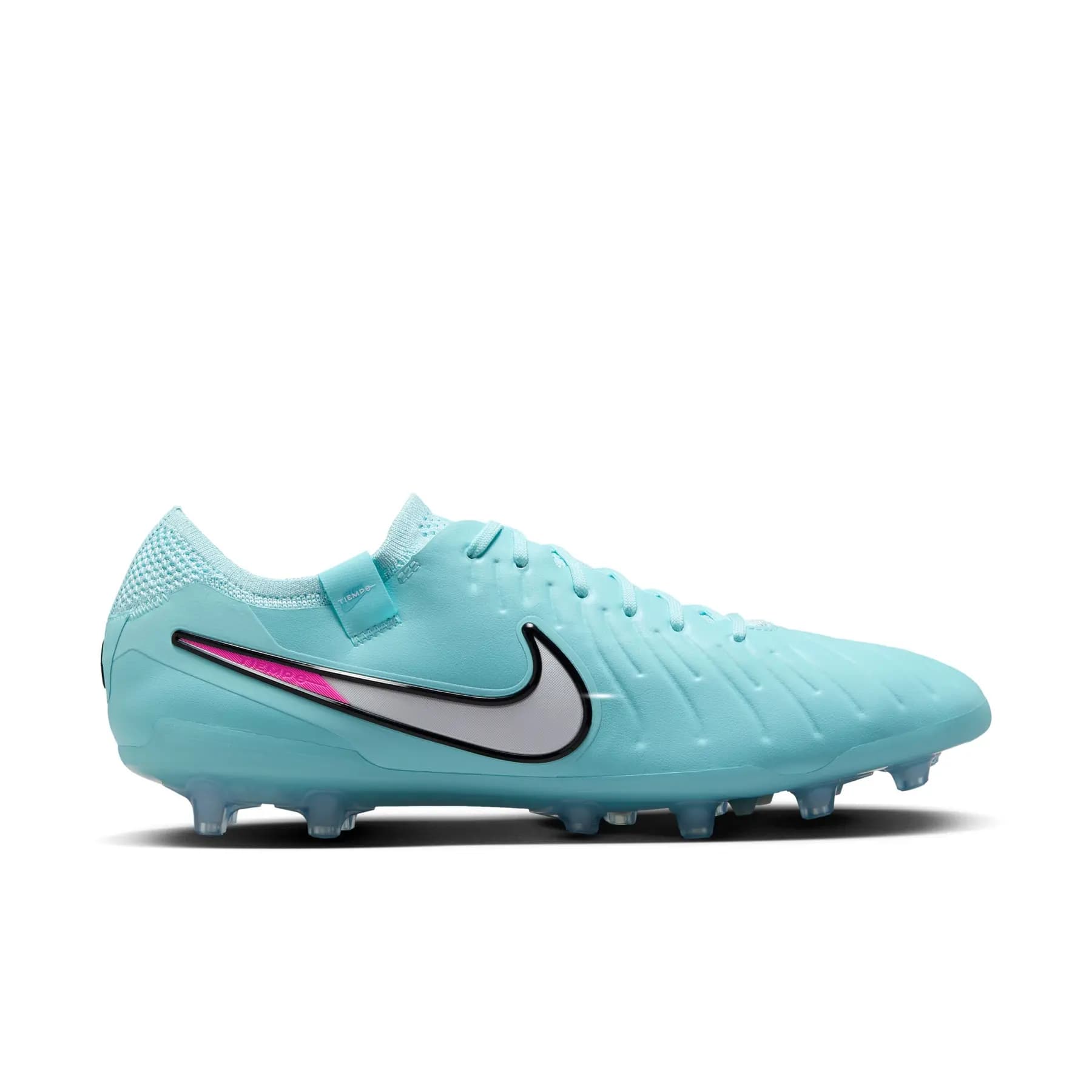 nike legend 10