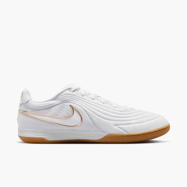 nike Tiempo